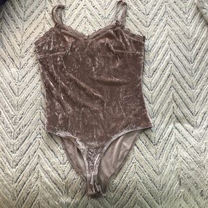 Day trip taupe velvet bodysuit